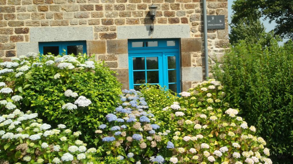 Sarl Verrerie Royale Holiday home Val-Couesnon